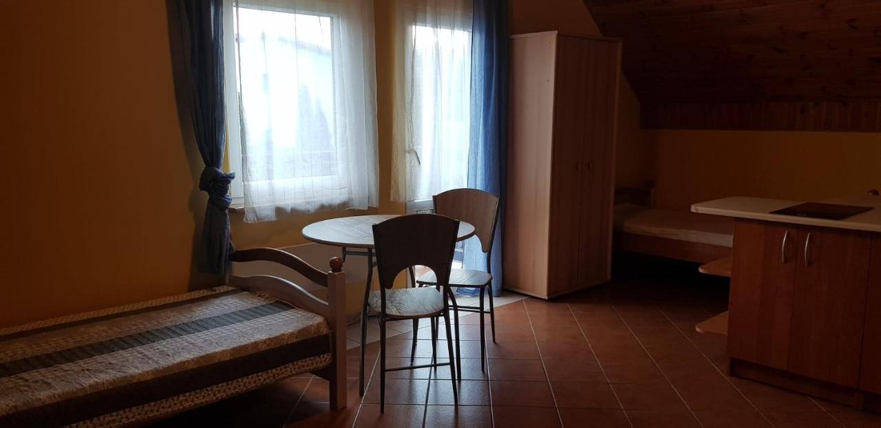 Cztery Wiatry Appartement Jarosławiec Buitenkant foto